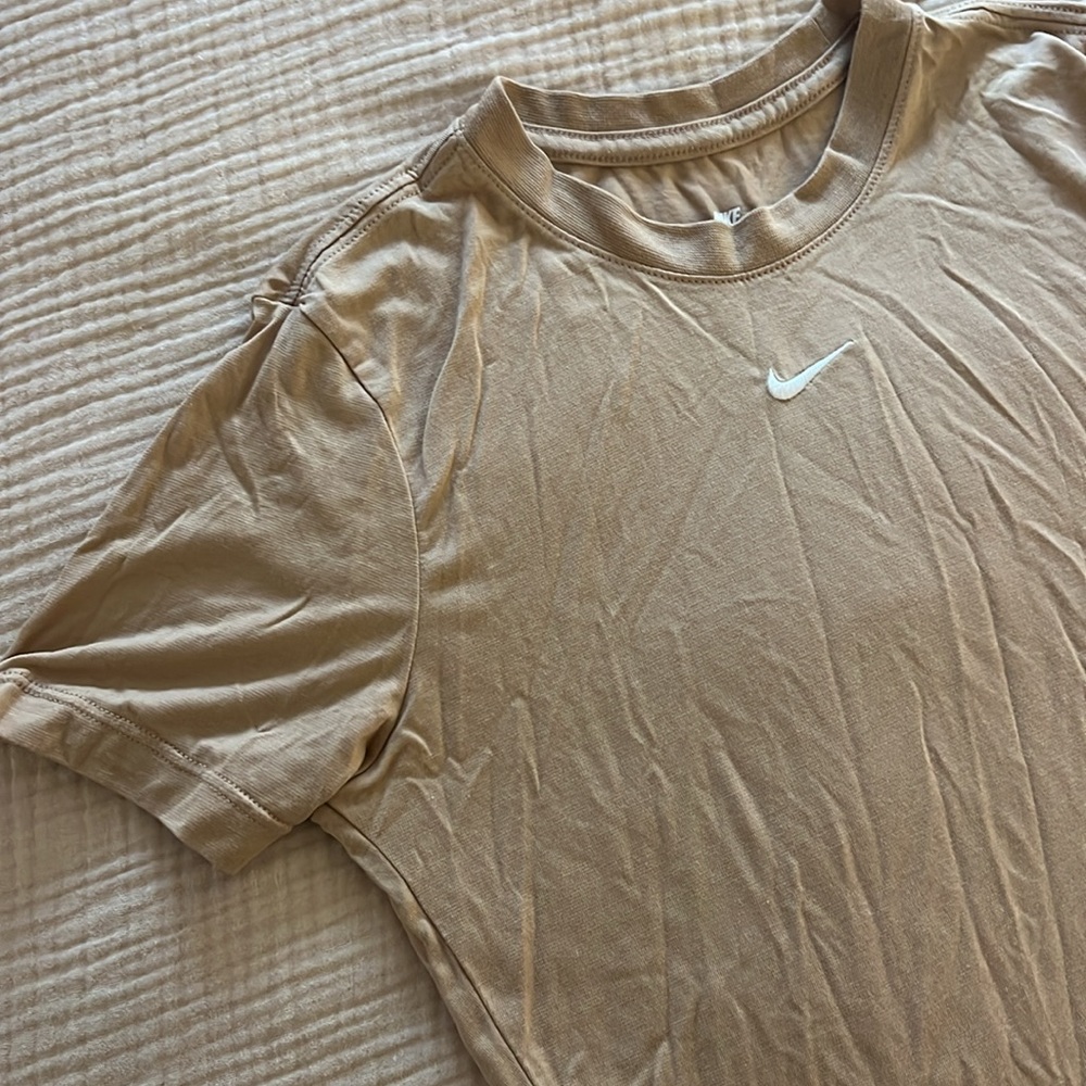 NIKE WORKOUT CROP TOP - Picture 2 of 5